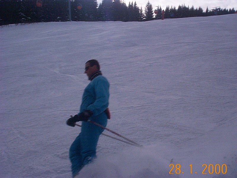 096 Paul in stijl op de piste.jpg